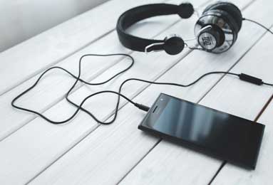 今期生肖发金光打一肖、采民作答落实解释